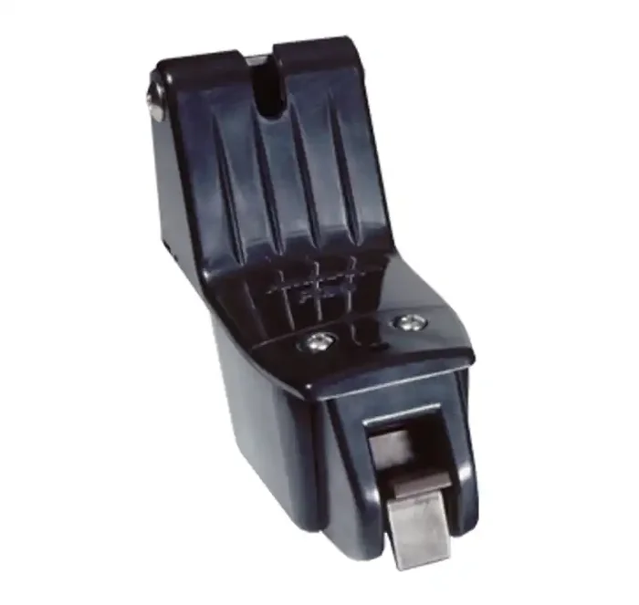Airmar P39 Smart Transom-Mount Transducer for NMEA 2000 235kHz