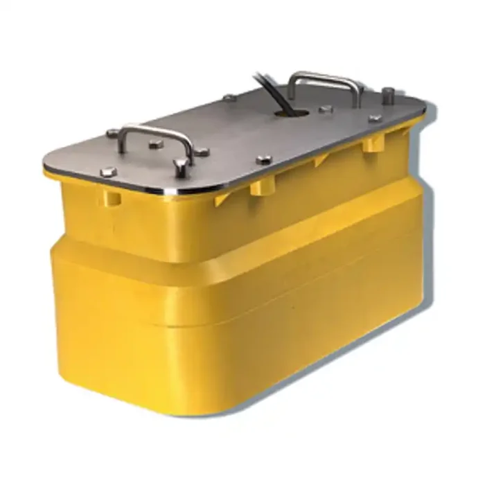 Airmar R111C-LM Low-Medium CHIRP In-Hull Transducer 2kW No Connector