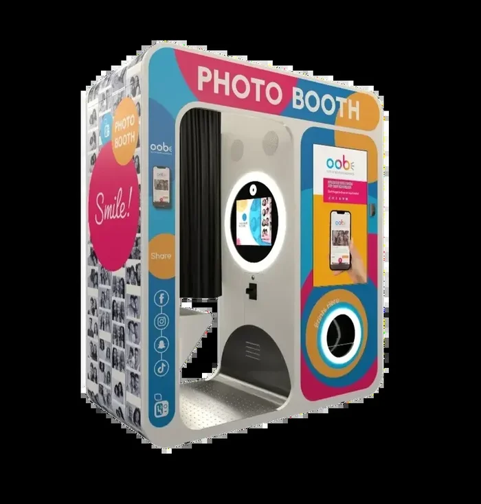 Apple Industries Photoma Photo Booth
