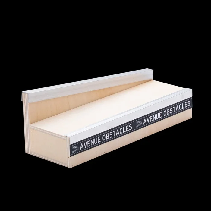 Avenue Fingerboard Ramp – Hubba Rubba