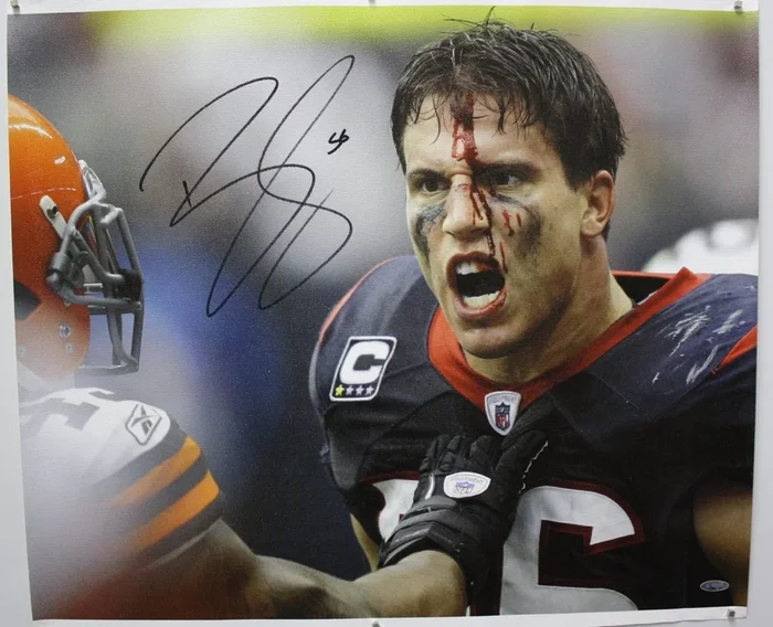 Brian Cushing Autographed 20×24 Bloody Face Canvas- TriStar Authenticated