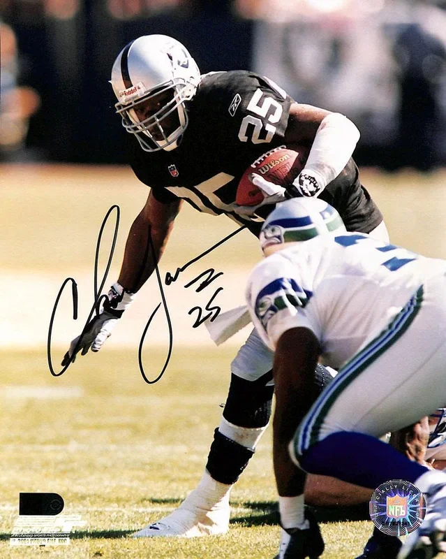 Charlie Garner Signed And Inscribed #25 8×10 vs Seattle (AIV)