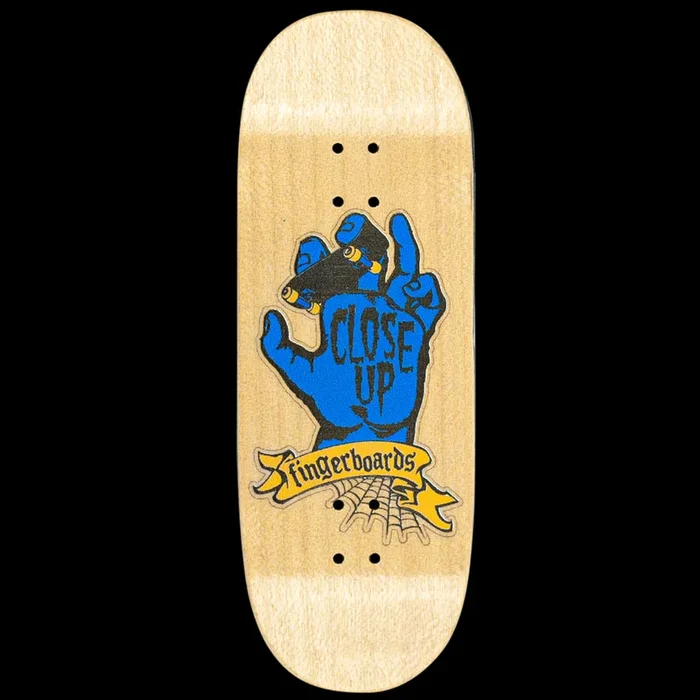 Close Up Fingerboard Deck – Riding Hand