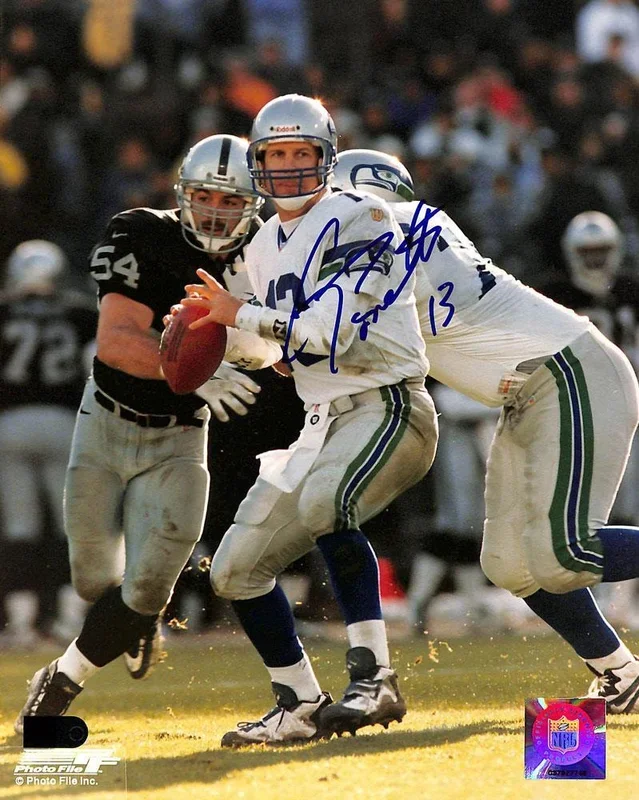Gino Torretta Signed And Inscribed #13 8×10 (AIV)