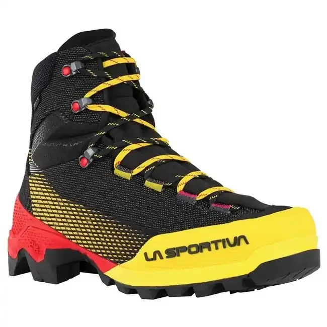 la sportiva boots aequilibrium st gtx black/yellow
