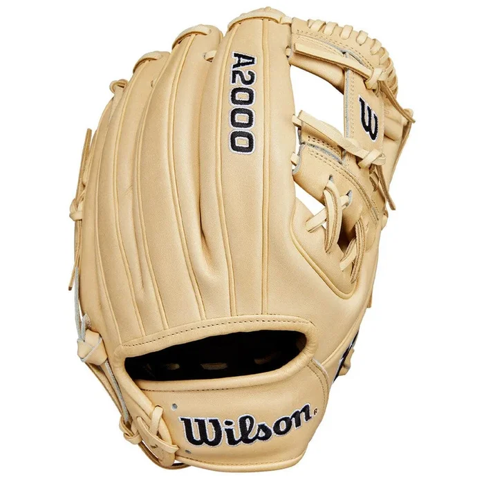 New Wilson A2000 1975 Size: 11.75″ Throws Right Infield Blonde Baseball Glove