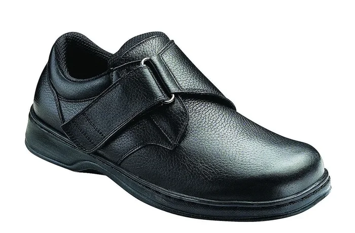 OrthoFeet Men’s Broadway Diabetic Shoes – Black