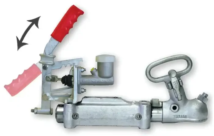 Trojan Braked Duofit Spring Dampened Override Hydraulic Coupling 2500kg 7/8 Cylinder