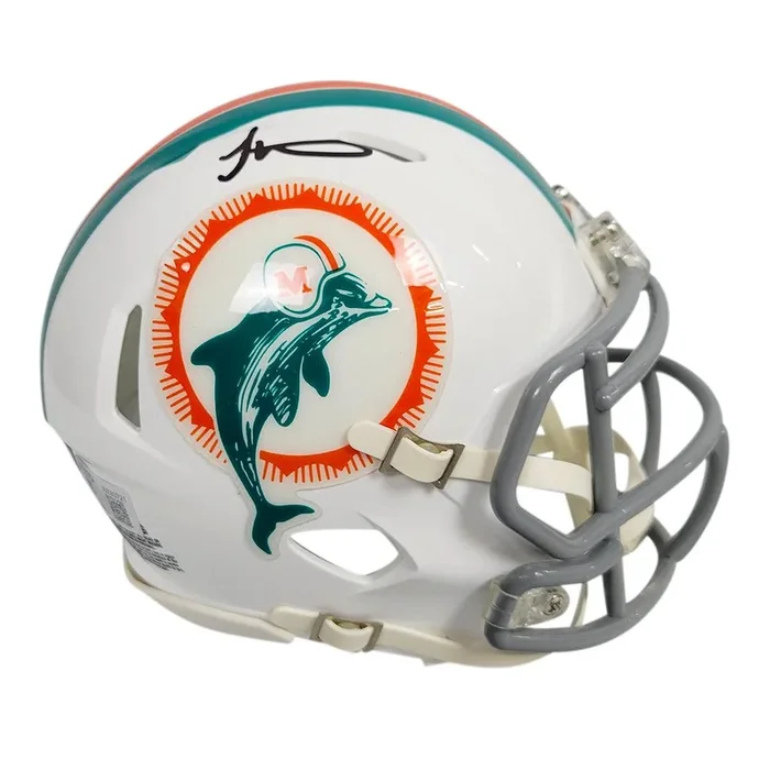Tyreek Hill Signed Miami Dolphins 1972 Throwback Speed Mini Replica Football Helmet (Beckett)