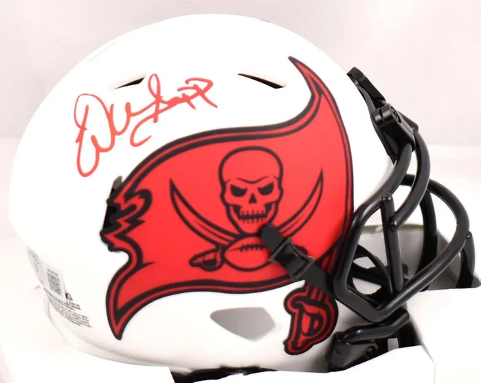 Warren Sapp Autographed Buccaneers Lunar Speed Mini Helmet – Beckett W Hologram