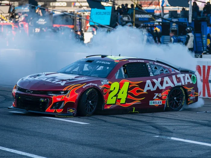 William Byron Signed 2024 Axalta HMS 40th Anniversary Martinsville Win Diecast | 1:24 Raced Version