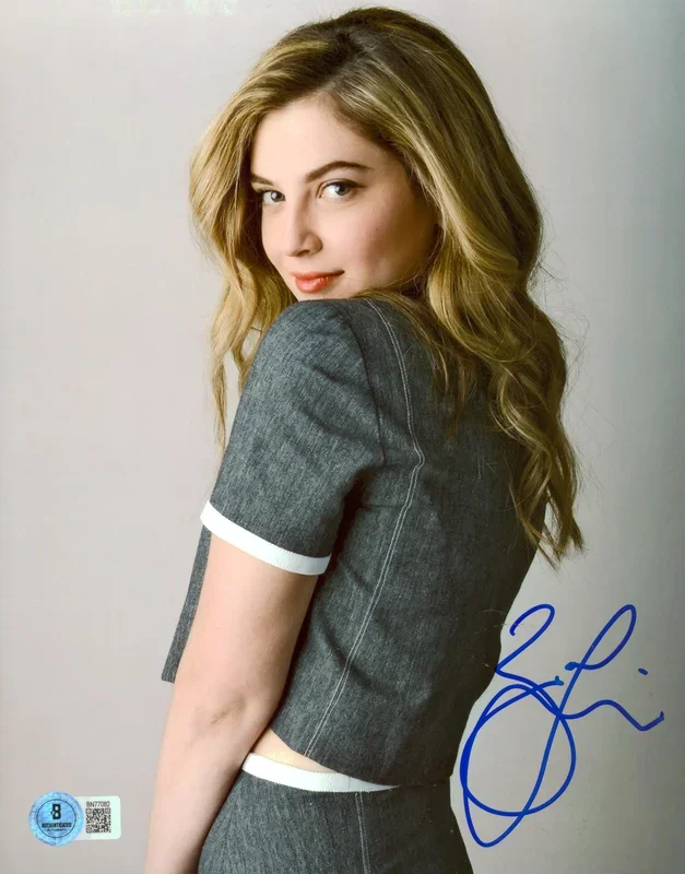 Zoe Levin Palo Alto Authentic Signed 8×10 Photo Autographed BAS #BN77082